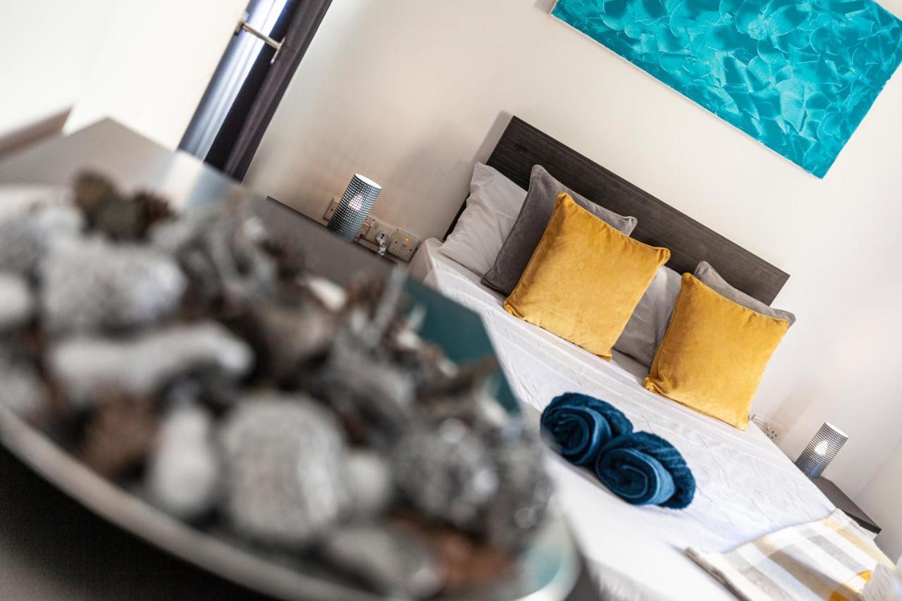 Z4 - Seafront Apartment 세인트폴스베이 외부 사진